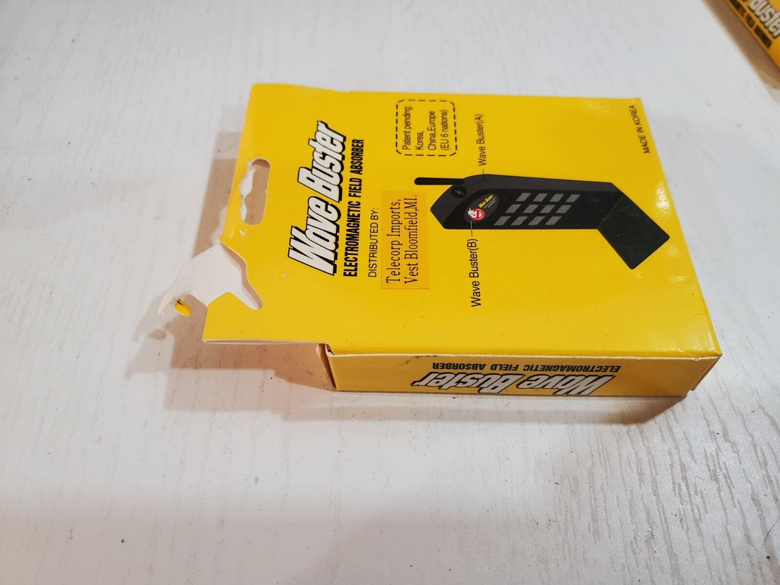 (4) New Wave Buster Electromagnetic Wave Absorber for Cell Phone PC Cordless 6L4
