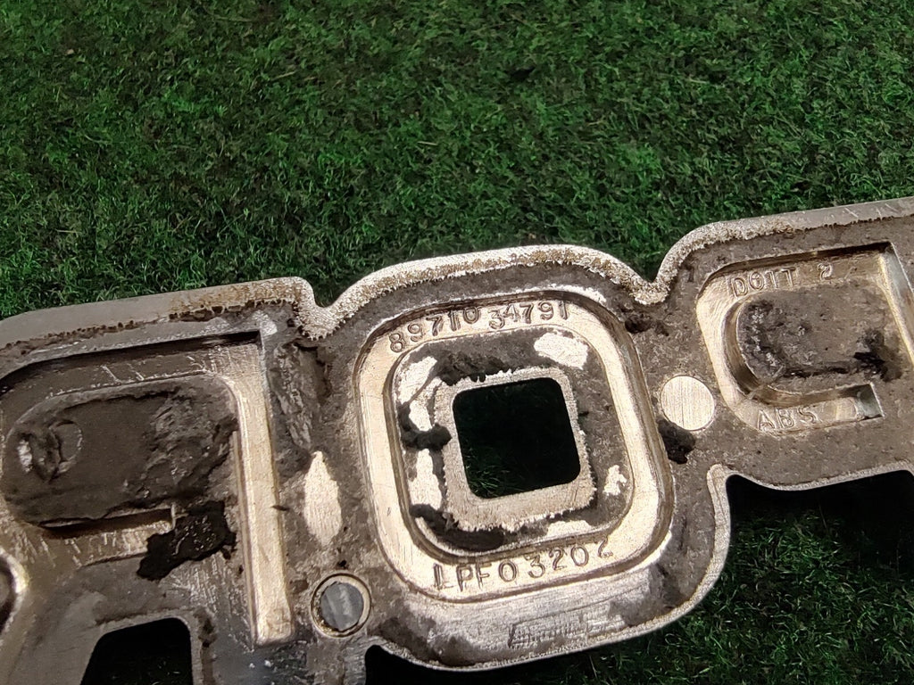1994-2002 Honda Passport Front Door Side Nameplate Badge Emblem 8971034791 1S8