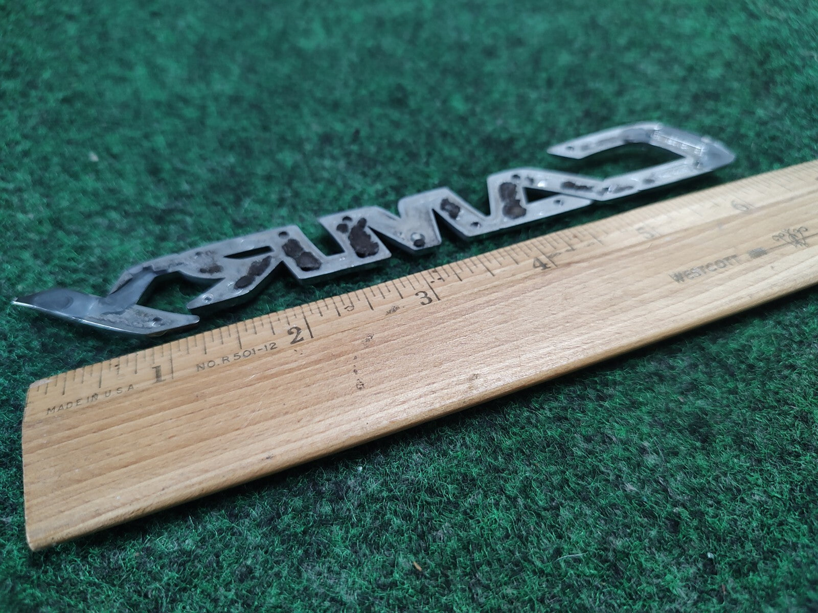 2007-2011 Toyota Camry Rear Door Trunk Nameplate 75442-06050 OEM 8L2