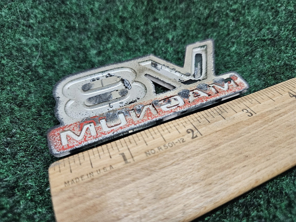 Dodge V8 Magnum Front Fender Plastic Emblem Badge Logo Nameplate Name Plate GL3