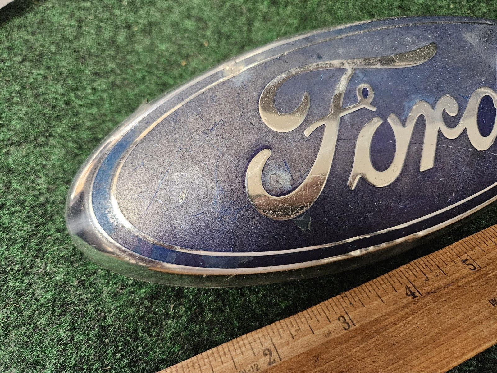 Ford Front Grille Emblem OEM 4L34-15402A16-AB 4L34-15402A16-BA Oval Badge 9" 3M4