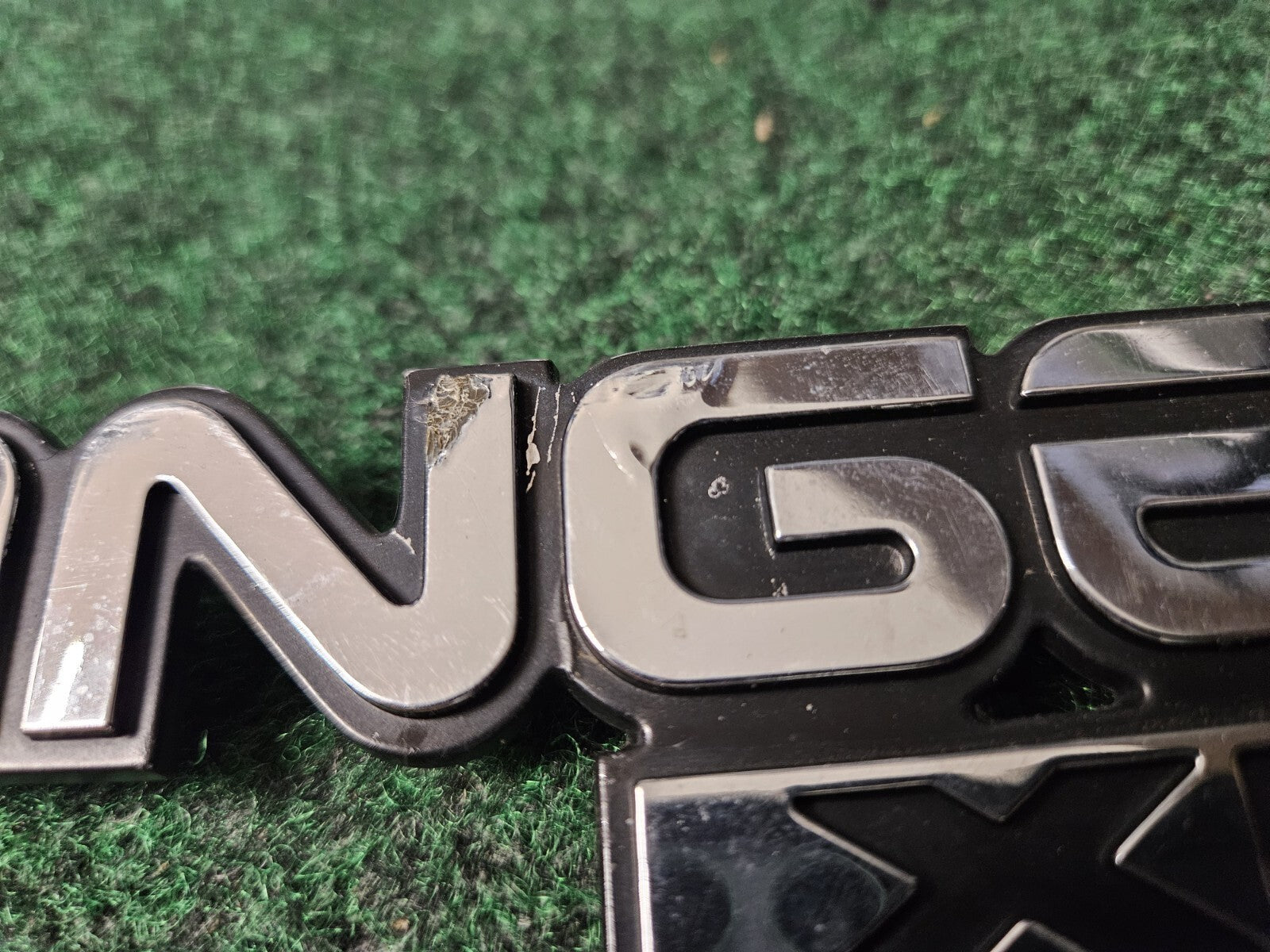 Ford 1993-2005 Ranger XLT Chrome Fender Emblem Badge Nameplate F67B16B114BA 4L5