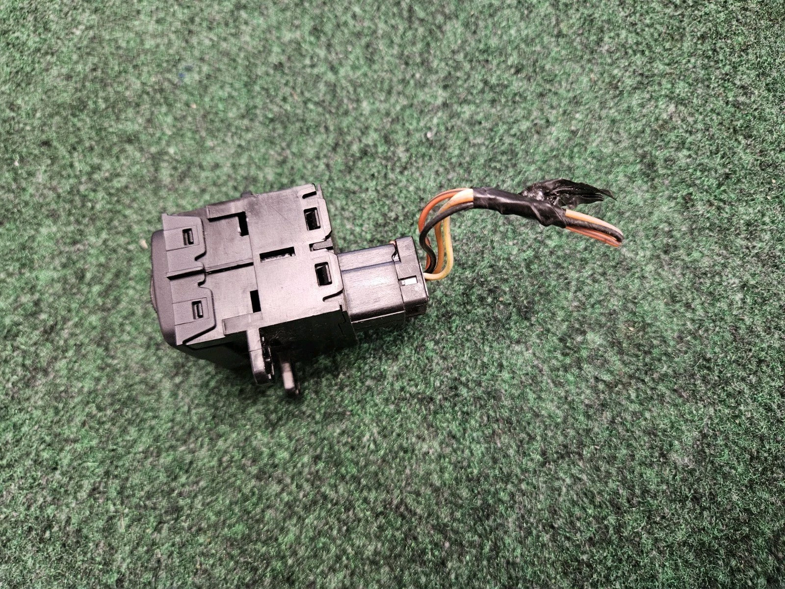OEM 2011-2020 Dodge Durango Interior Light Dimming Control Switch 04602891AC 6M2