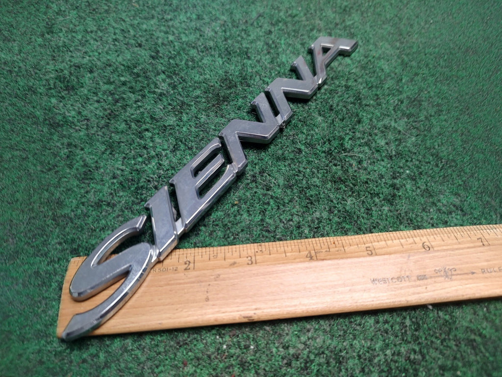 07 08 09 10 TOYOTA SIENNA REAR LID GATE CHROME EMBLEM LOGO BADGE USED OEM 3S6