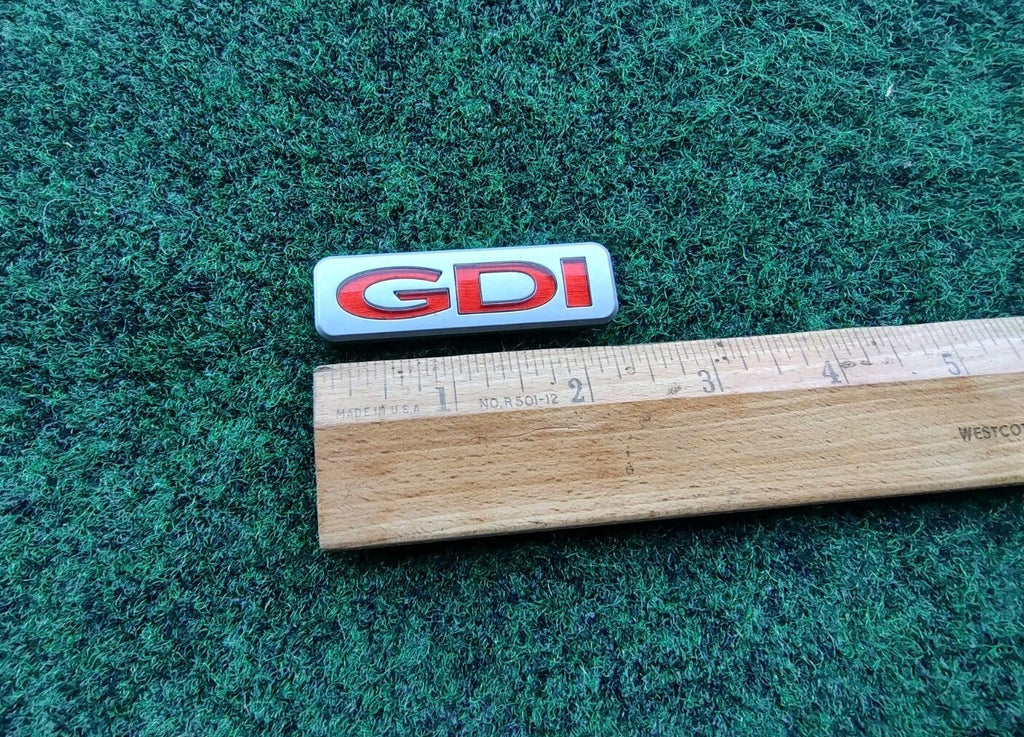 KIA SORENTO SPORTAGE OPTIMA RIO RED GDI REAR EMBLEM BADGE SYMBOL OEM 5S3