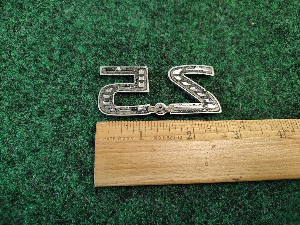 NISSAN 2.5 REAR CHROME EMBLEM LOGO SYMBOL BADGE OEM 5S1