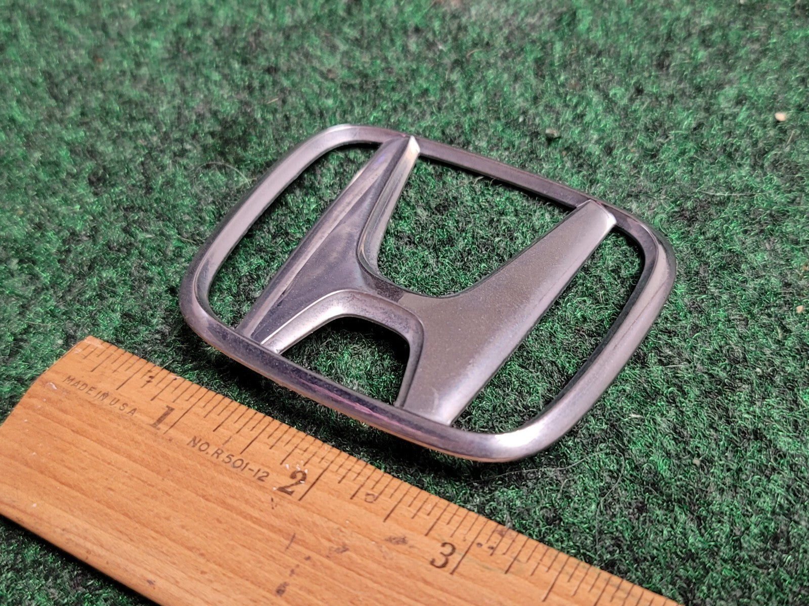 2001-2005 HONDA CIVIC EX DX LX COUPE SEDAN REAR EMBLEM LOGO 75701-S5A-0000 1M3