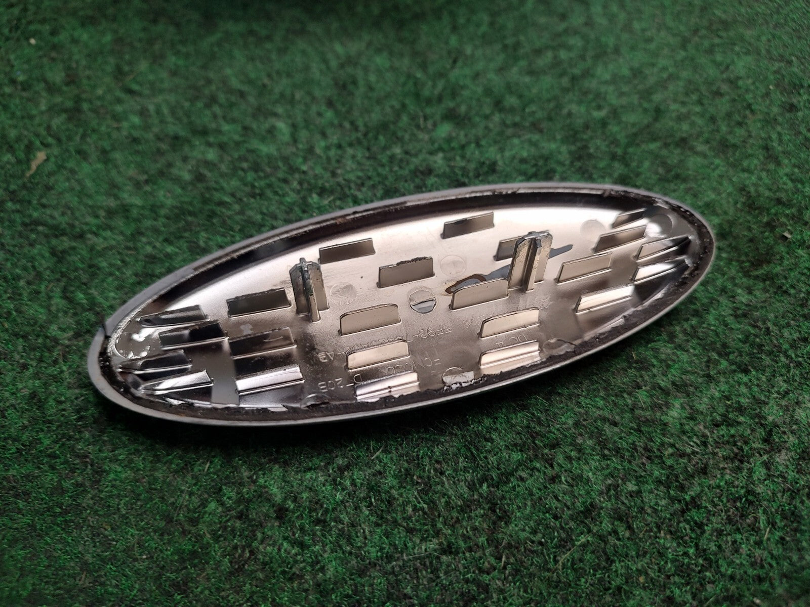 2005-2016 Ford Freestyle Five Hundred Focus Trunk Emblem 5F93-74425A52-AB 2S5