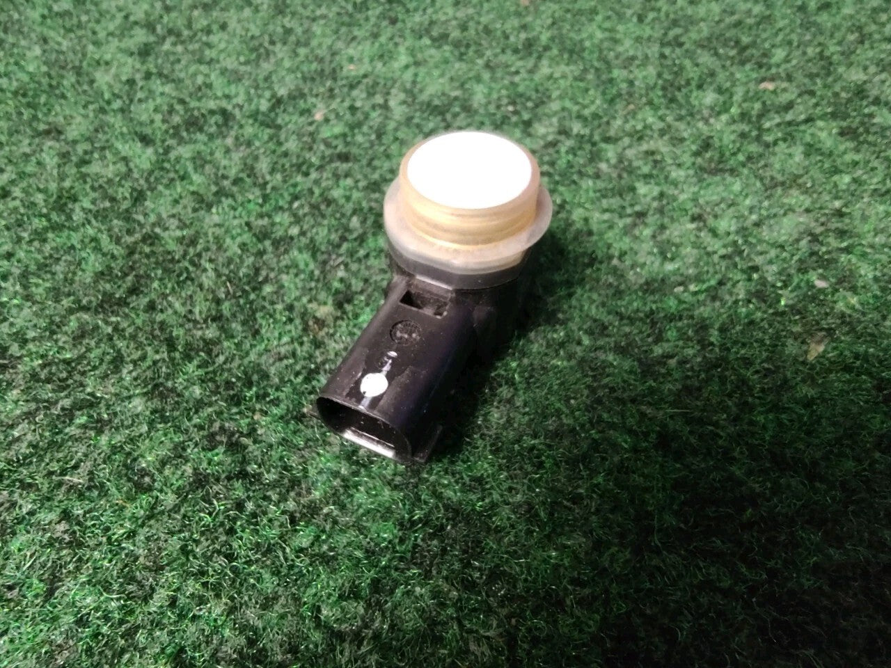 Ford Parking  Park Aid Assist Sensor White OEM DA5T-15K859-AAW 6S1