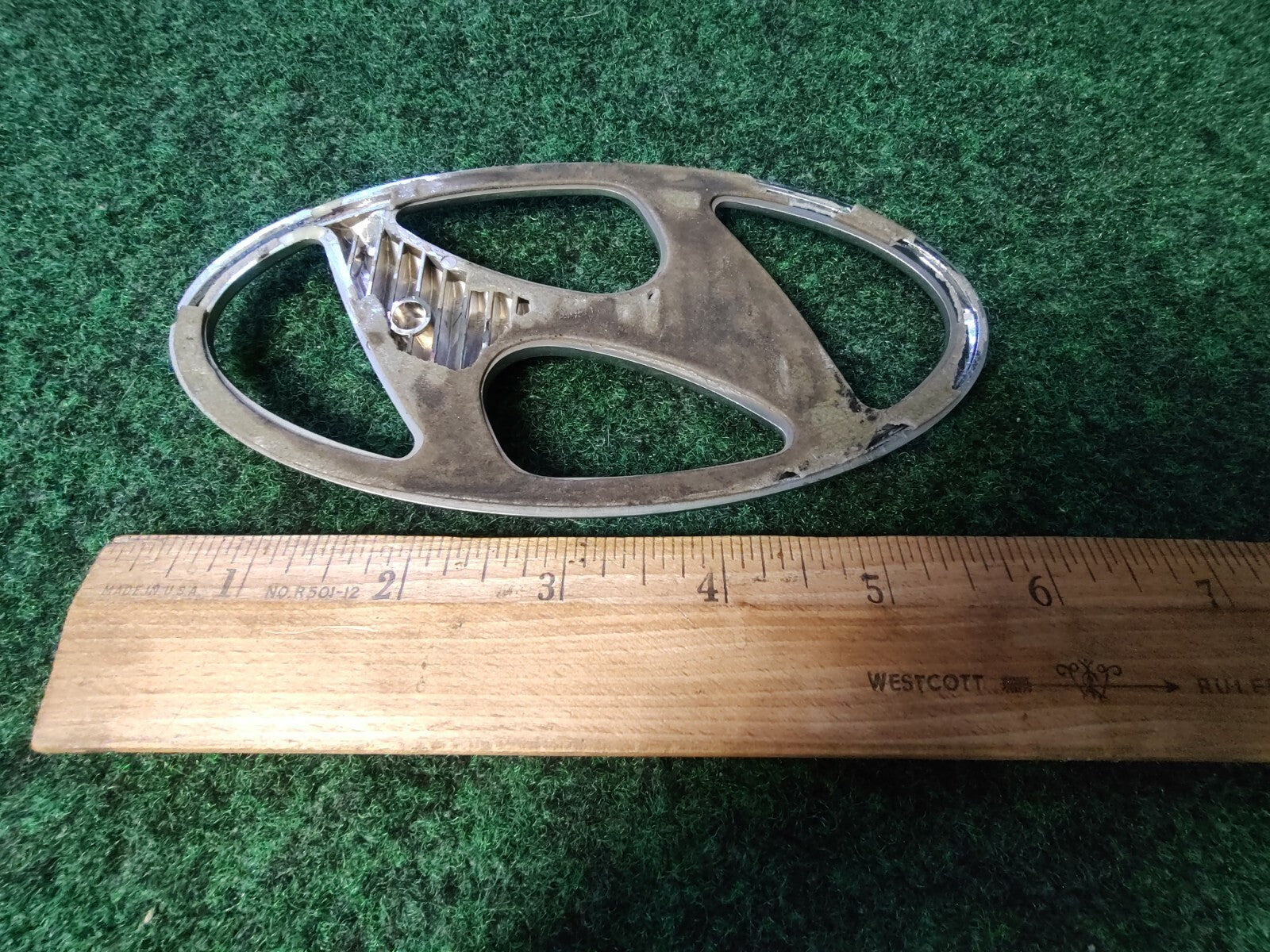 Hyundai Emblem Logo Symbol Badge Chrome OEM Nameplate Name Plate 4L8