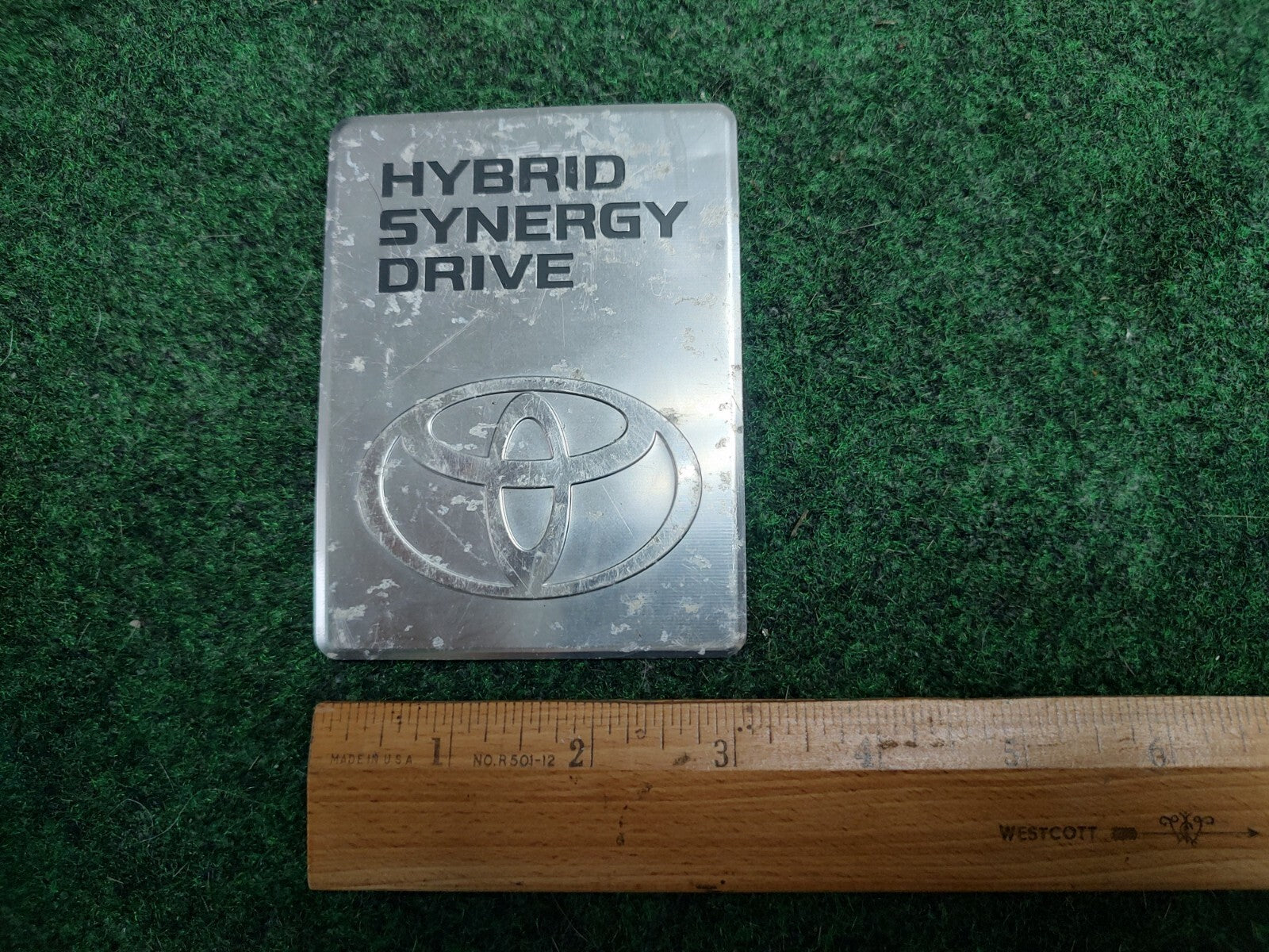 2004-2009 TOYOTA PRIUS HYBRID SYNERGY DRIVE DC CONVERTER EMBLEM BADGE OEM 3S3