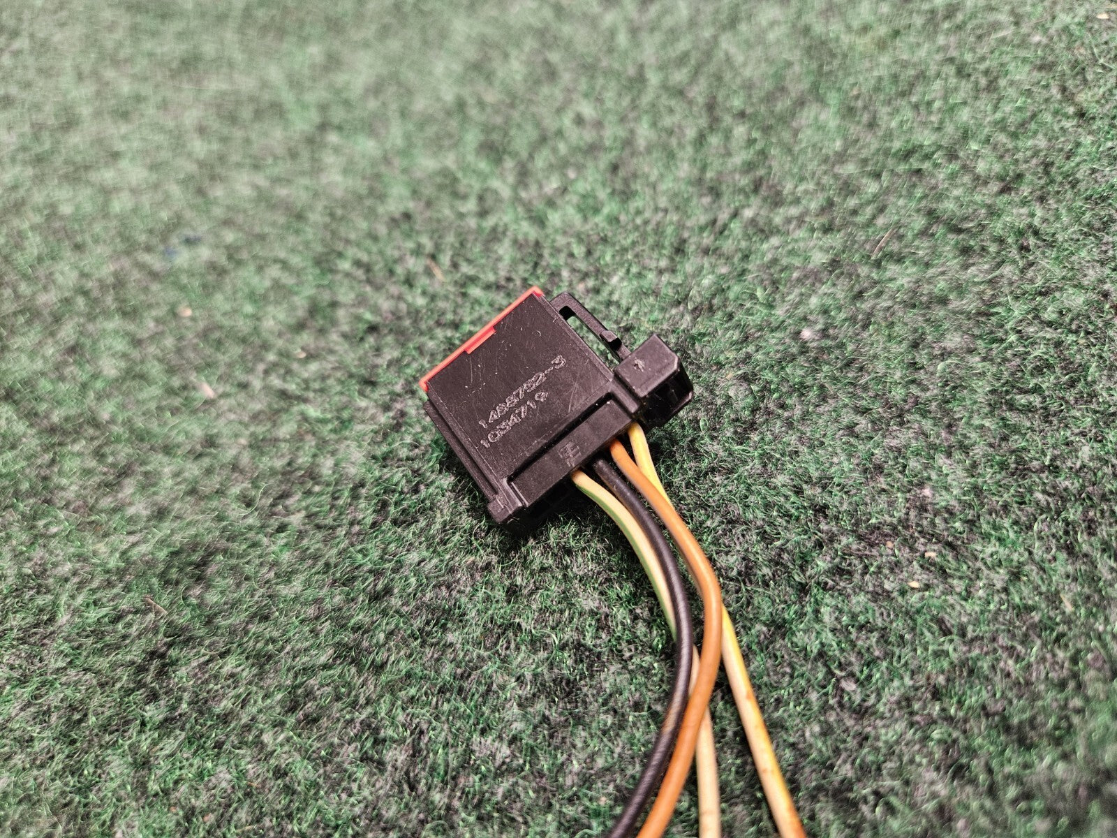 2011-2016 CHRYSLER TOWN & COUNTRY AUTO HEADLIGHT CONTROL SWITCH Pigtail Wire 6M2