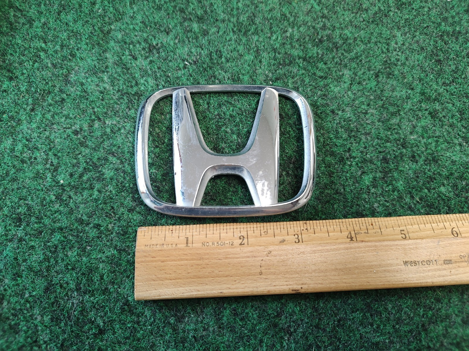 2002-2004 Honda Odyssey Rear Liftgate Hatch Emblem Badge Logo Symbol OEM 4S7
