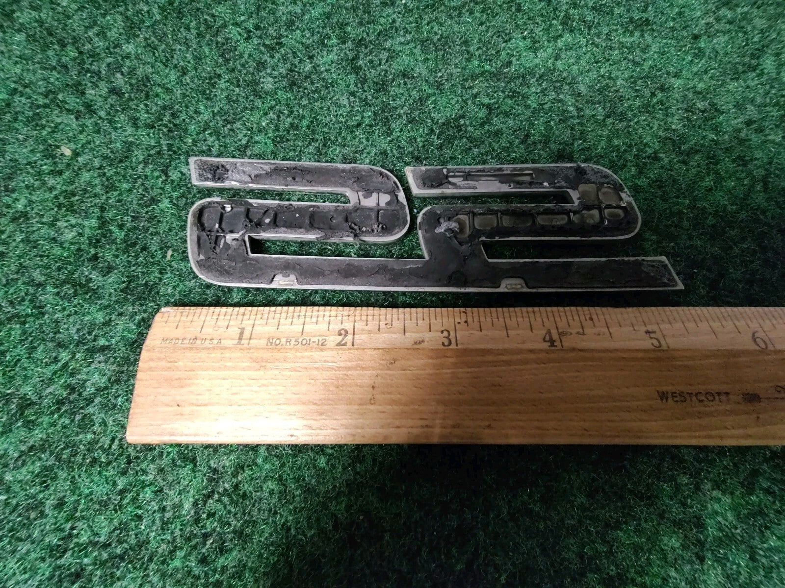 SS CHEVROLET EMBLEM BADGE NAMEPLATE GM Logo 6S5
