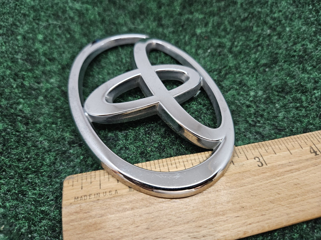 Toyota Chrome Emblem Logo Badge Name Plate Symbol Unknown Model 4" GL4