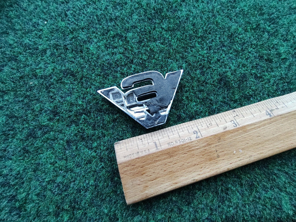 Ford Escape V6 Front Side Fender Emblem Chrome OEM YL8416C144AB 5S4