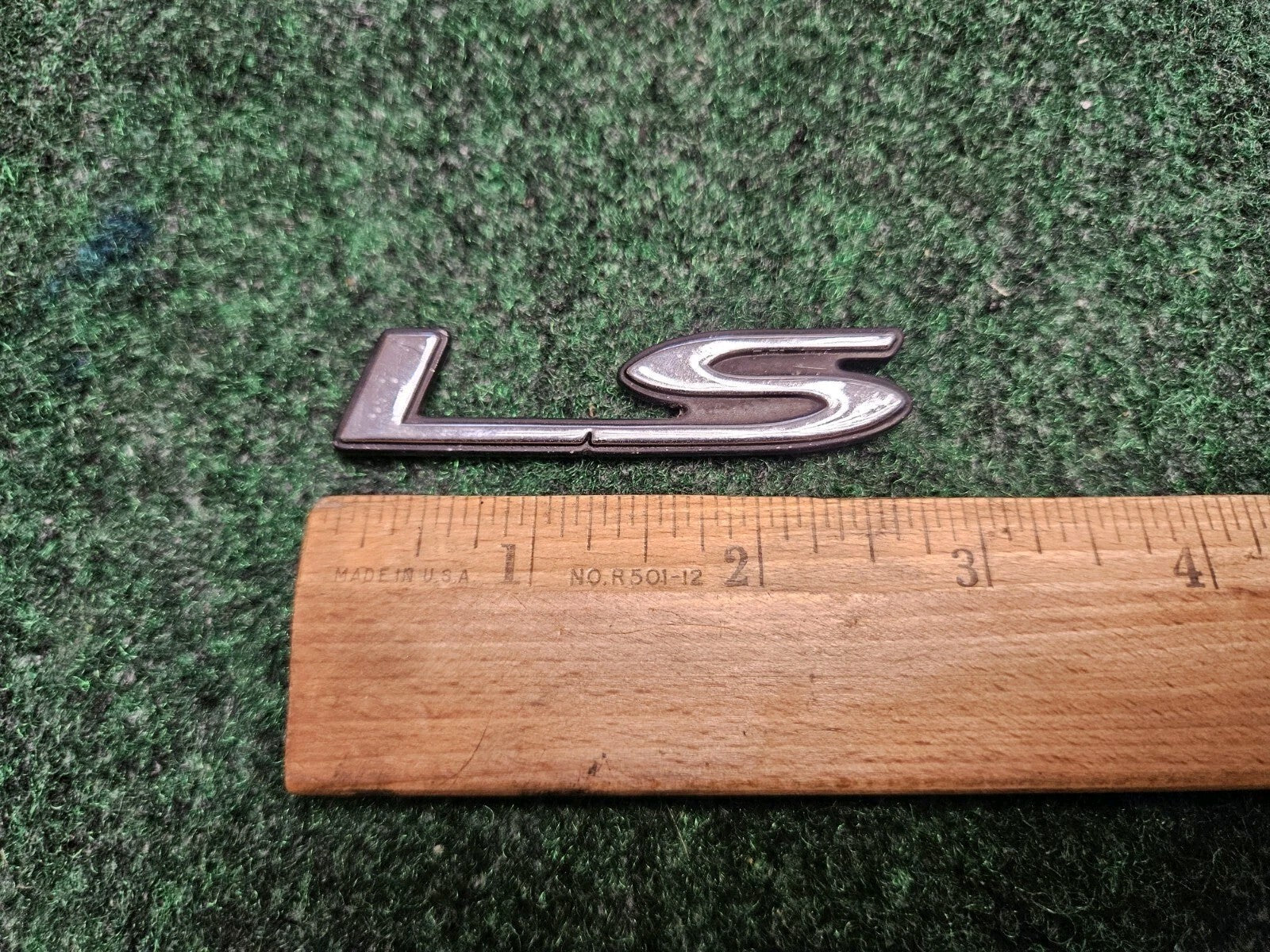 1997-2003 Chevrolet Malibu "LS" Plastic Silver Emblem NAME PLATE 22638474 5M8
