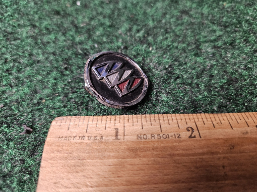 Buick OEM Steering Wheel Horn Pad Emblem Badge Logo Nameplate Name 3M4
