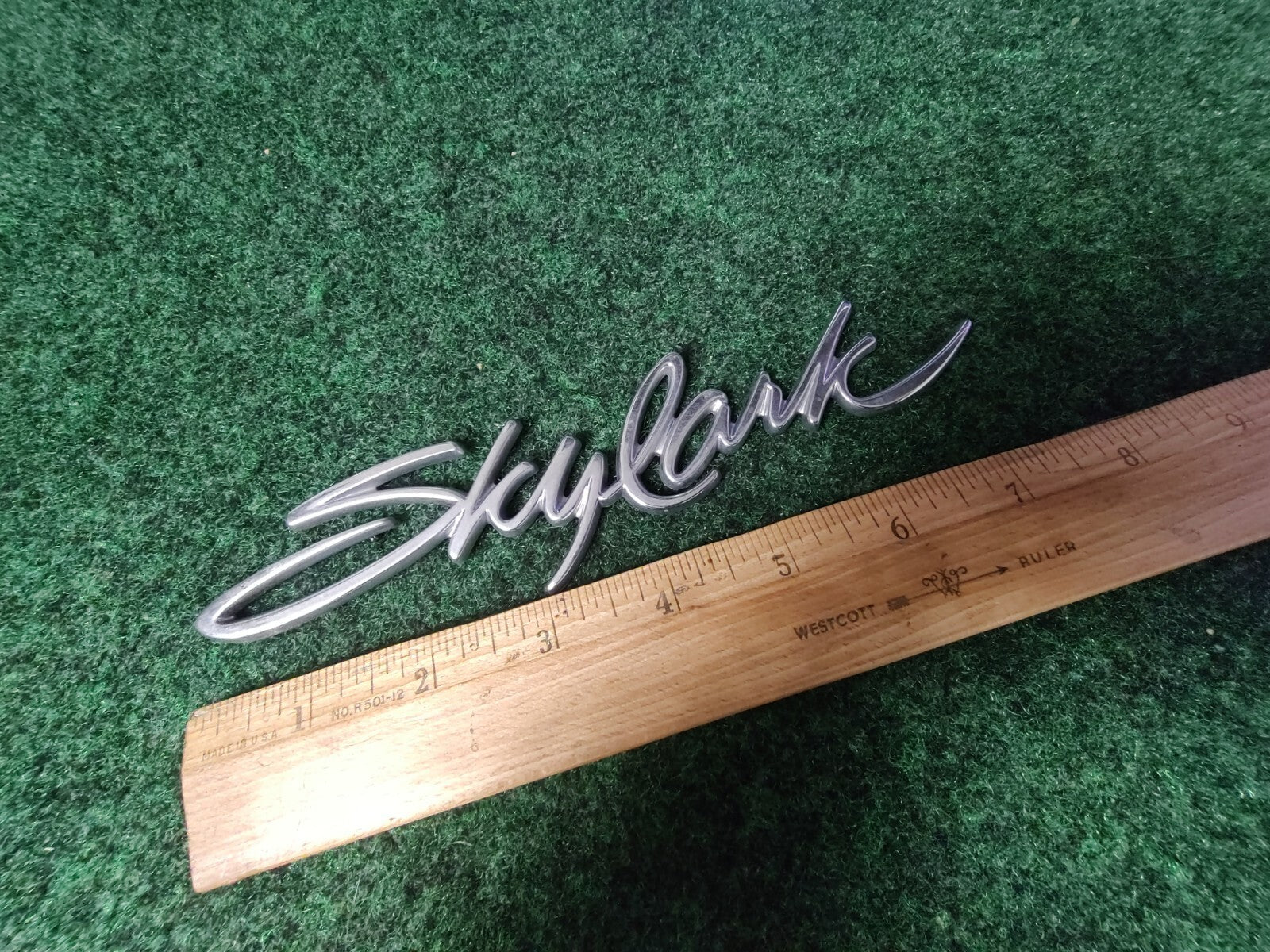1992-1998 Buick Skylark Front Door Emblem Nameplate Badge OEM 22569937 Side 6S4