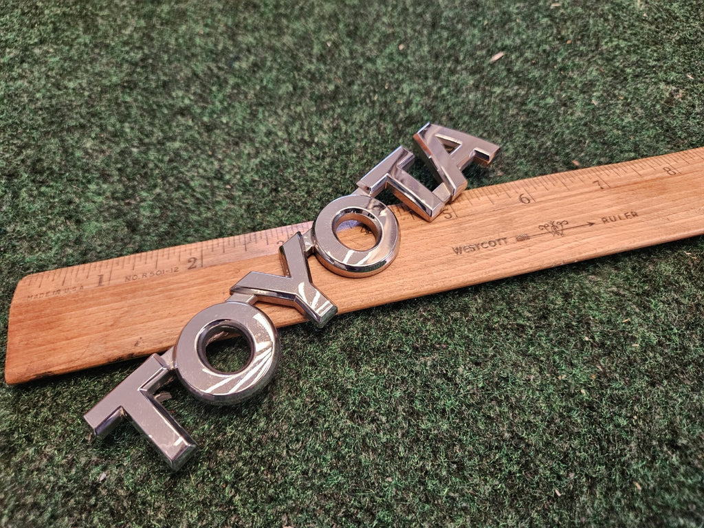 Toyota Rear Trunk Lid Emblem Name Plate Nameplate 5.5" Chrome OEM 5M4