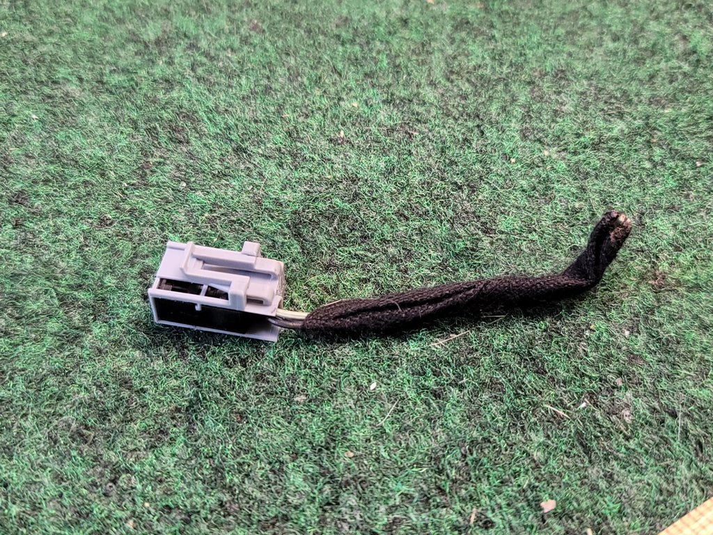 2013 2014 2015 Chevrolet Malibu Hazard Warning Switch Pigtail Wire Cut OEM 7L1