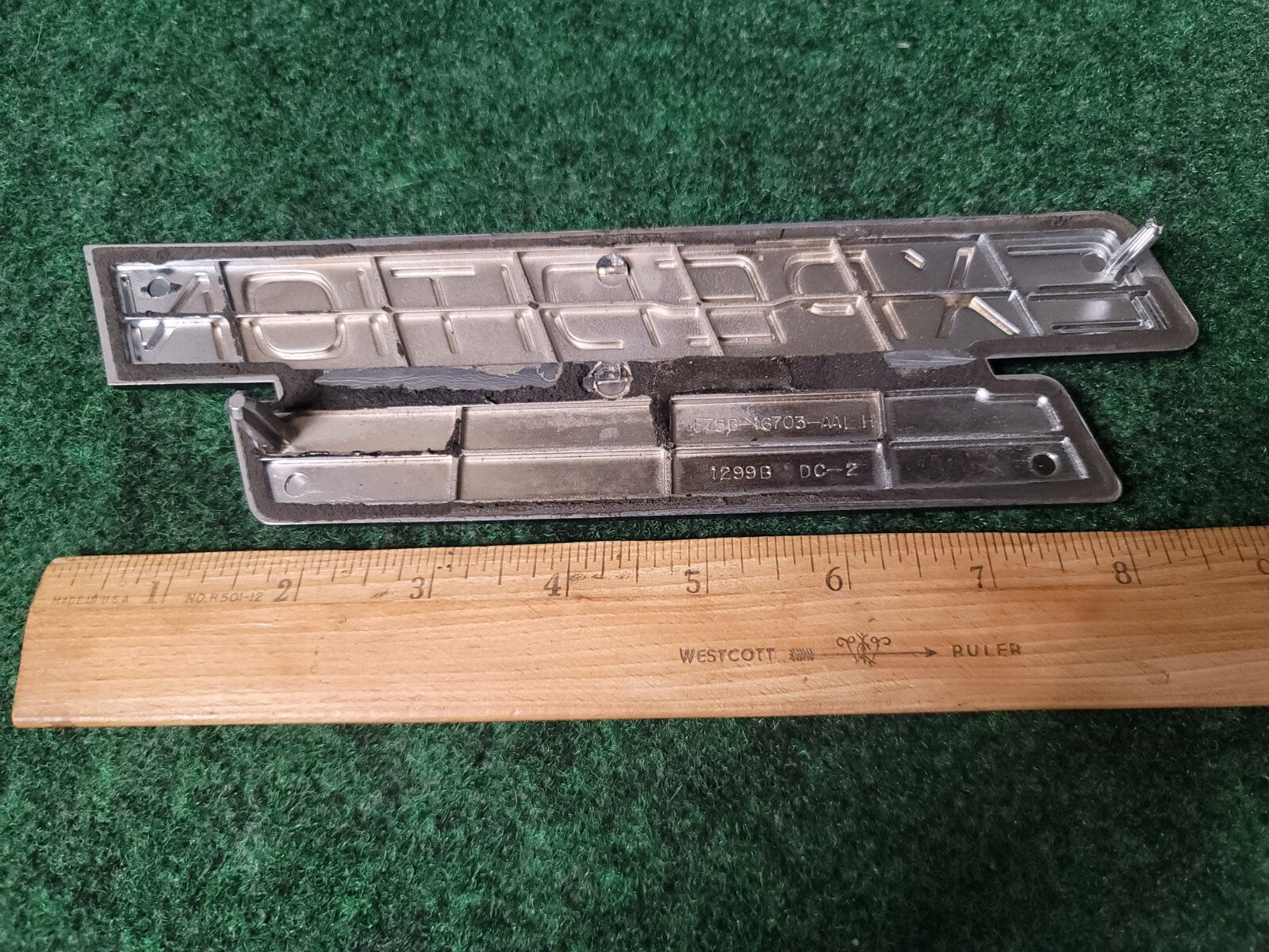 Ford 1997-2002 Expedition Eddie Bauer Emblem Badge Logo Nameplate Name Plate 5S2