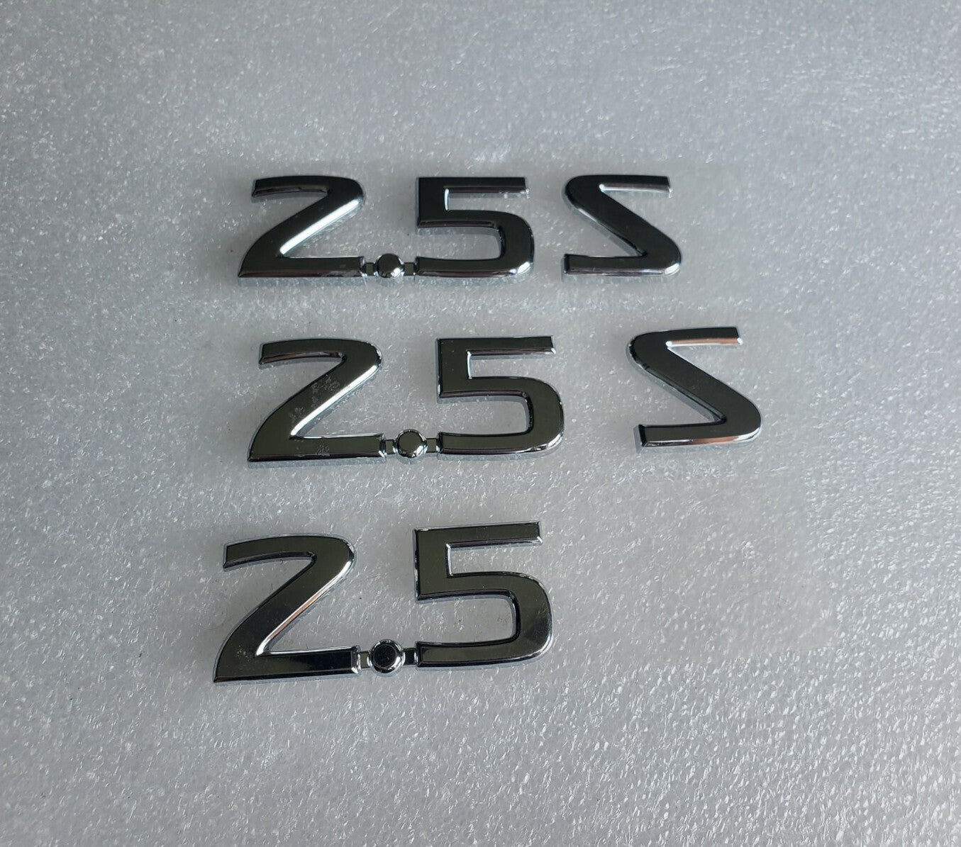 NISSAN 2.5 S REAR CHROME EMBLEM LOGO SYMBOL BADGE OEM 2L4