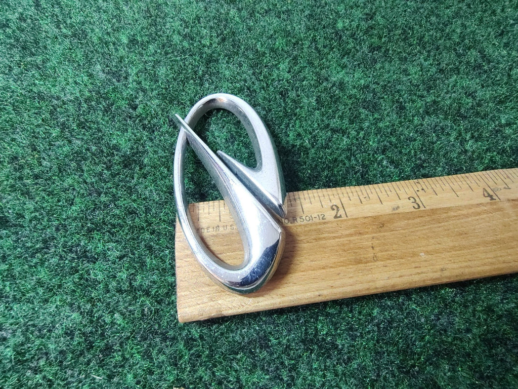 Vintage OLDSMOBILE Chrome EMBLEM SYMBOL BADGE OEM Nameplate 6S8