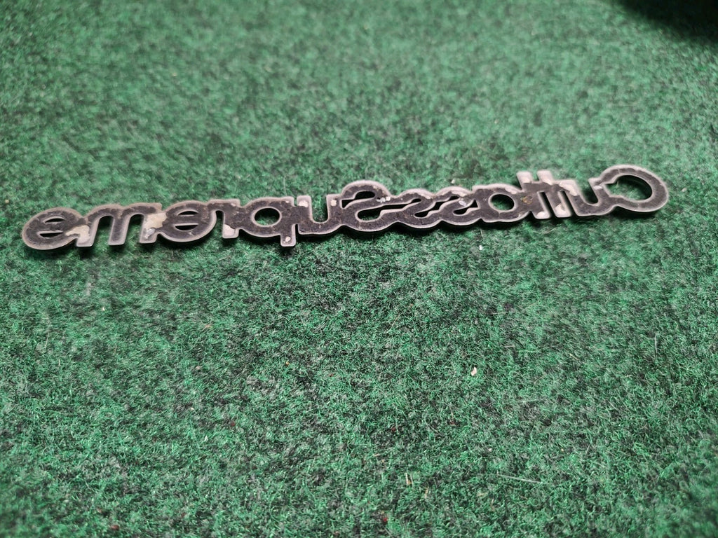 93 94 95 96 97 OLDSMOBILE CUTLASS SUPREME SIDE EMBLEM BADGE SYMBOL LOGO OEM 1S6