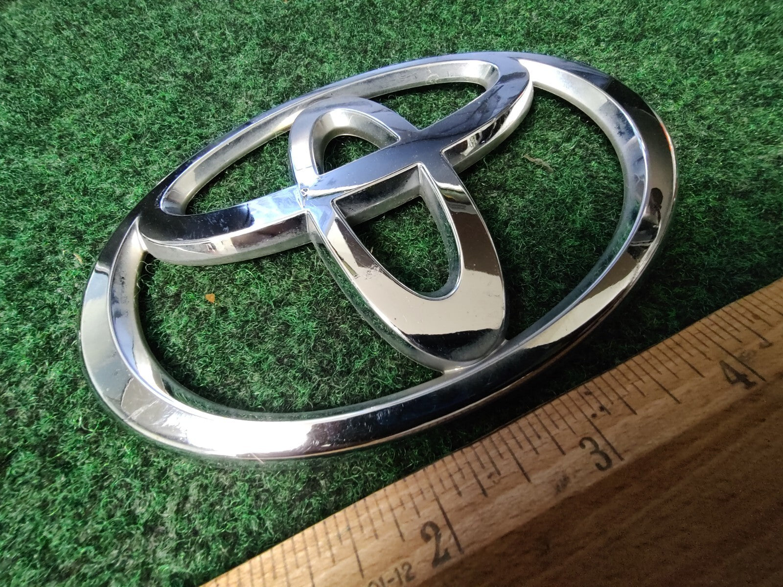 2004-2008 TOYOTA SOLARA TRUNK LID EMBLEM Name Plate Badge  75441AA060 4S4