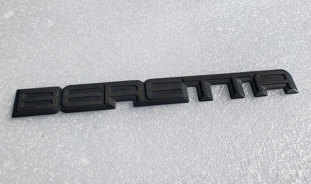 Chevy OEM Beretta Vintage Emblem Badge Logo Nameplate Name Insignia 20581621 VNG