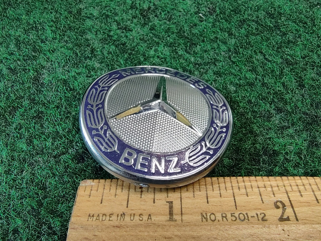 07 08 09 10 11 12 13 MERCEDES S550 S600 W221 FRONT EMBLEM LOGO BADGE USED 4S7
