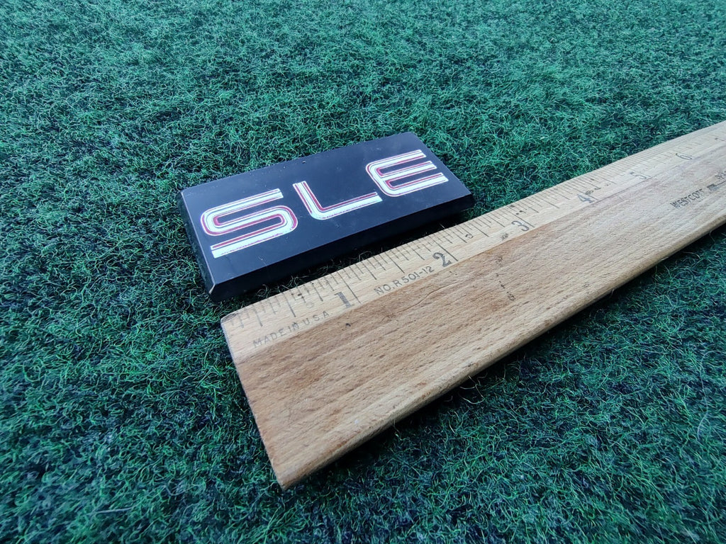 GMC SIERRA CHEVY SILVERADO TRUCK SLE EMBLEM LOGO BADGE SIGN SYMBOL 10L4