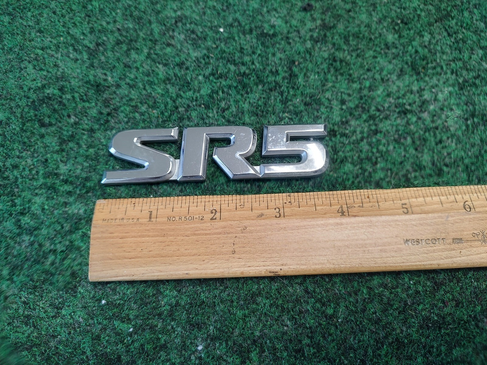 SR5 CHROME EMBLEM 2000-2006 TOYOTA TUNDRA SEQUOIA SIDE FENDER LOGO BADGE OEM 3S8