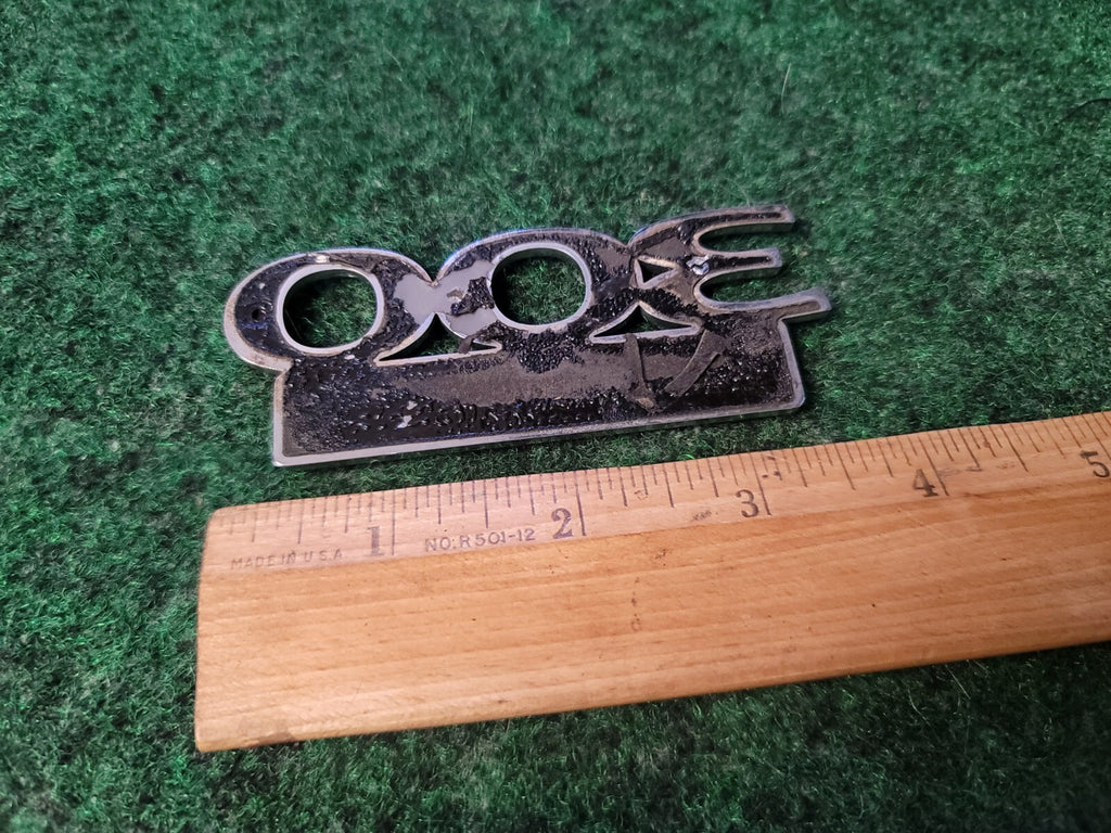 2005-2010 CHRYSLER 300 LIMITED REAR GATE EMBLEM LOGO BADGE SYMBOL CHROME OEM 2S9