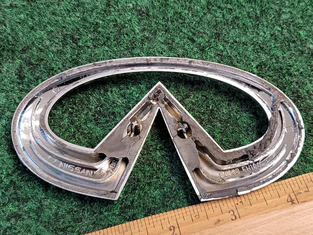 2006 2007 2008 INFINITI M35 M45 REAR TRUNK CHROME EMBLEM BADGE 84890 EH100 2M1
