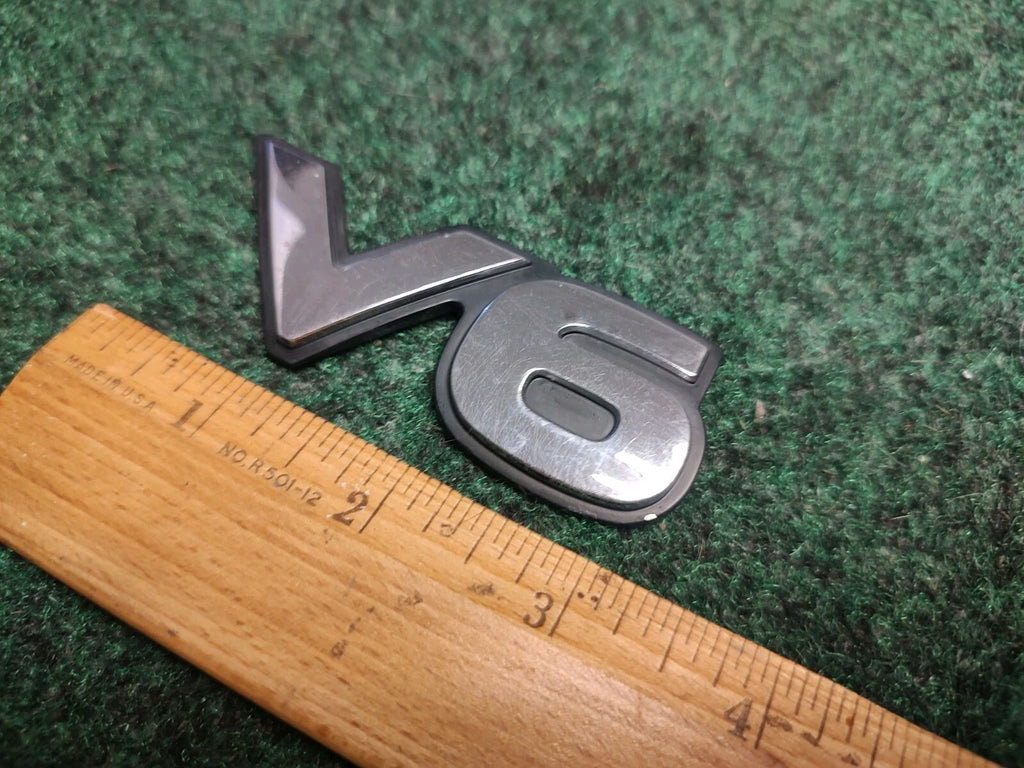 1999-2004 Nissan Pathfinder SE Rear Hatch Liftgate Emblem Badge OEM 2S1