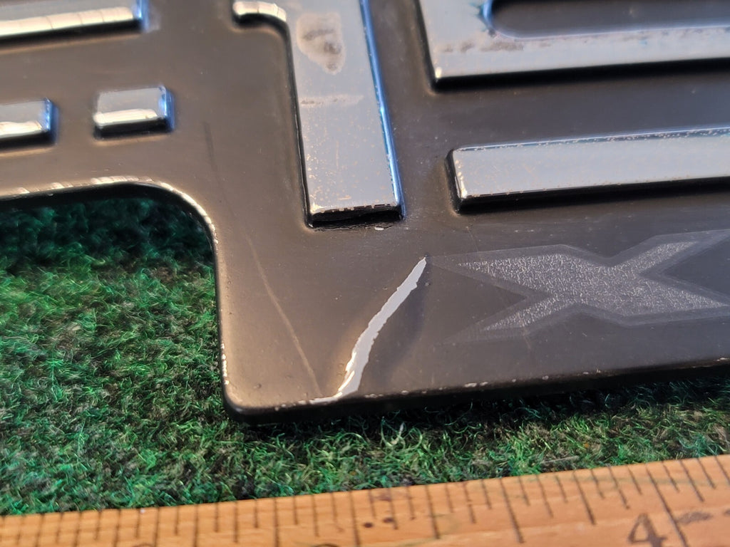 97 98 99 00 01 02 03 FORD F-150 XLT SIDE FENDER EMBLEM LOGO BADGE OEM 1M2