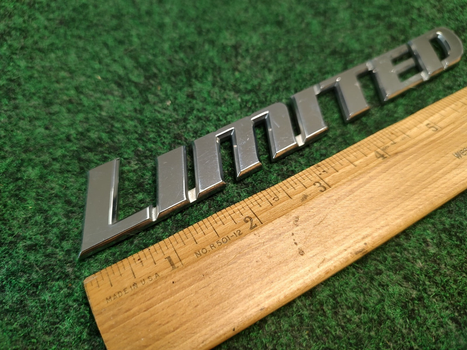 TOYOTA LIMITED CHROME SIDE EMBLEM LOGO BADGE SIGN SYMBOL NAME USED OEM 4S3