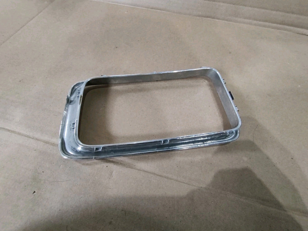 2013-2019 JEEP GRAND CHEROKEE CHROME GRILL GRILLE BEZEL 68143130AB OEM EL1