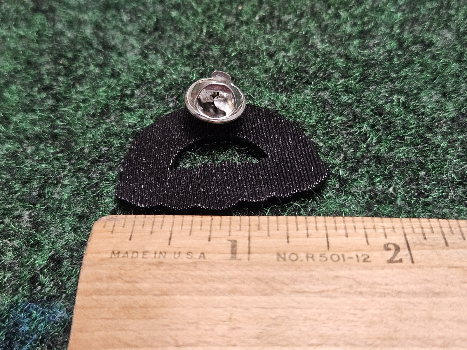 Follow Your Daydream Lapel Pin/ Brooch New