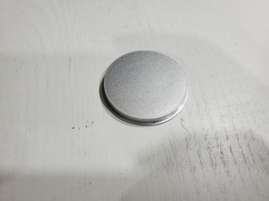 Genuine Mitsubishi Center Cap MR589673 MR 301945 OEM 6L3