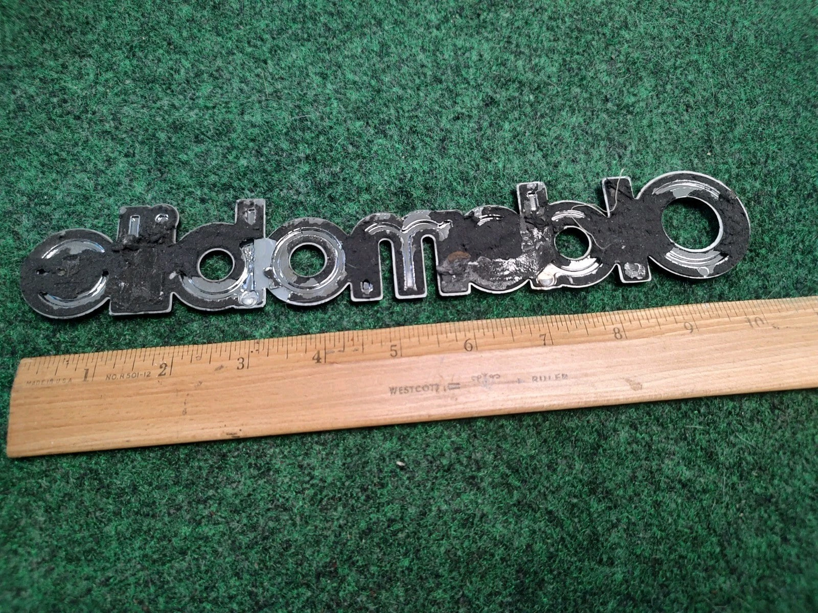 Vintage Oldsmobile name plate Chrome Metal Car Emblem 1S8