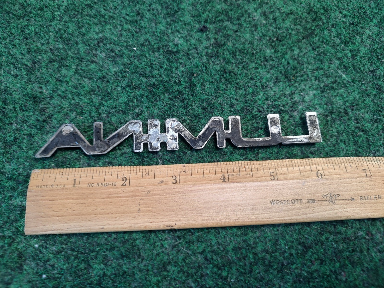 95 96 97 98 99 00 01 CHEVROLET LUMINA REAR EMBLEM BADGE SYMBOL OEM 3S8