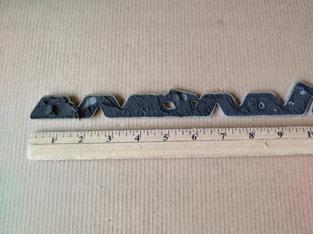 1997-2004 Pontiac Montana Emblems Logo Symbol Front Driver Passenger Door MT1