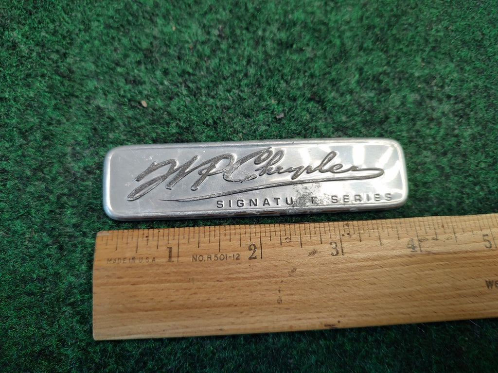 CHRYSLER WP SIGNATURE SERIES REAR GATE EMBLEM LOGO BADGE SYMBOL USED OEM 5S1