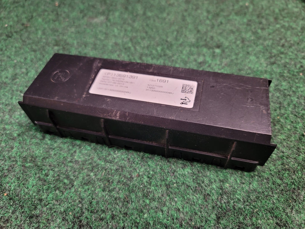 2013-2014 Cadillac XTS - HVAC HEATER AC CLIMATE CONTROL MODULE OEM 13591691 2M6