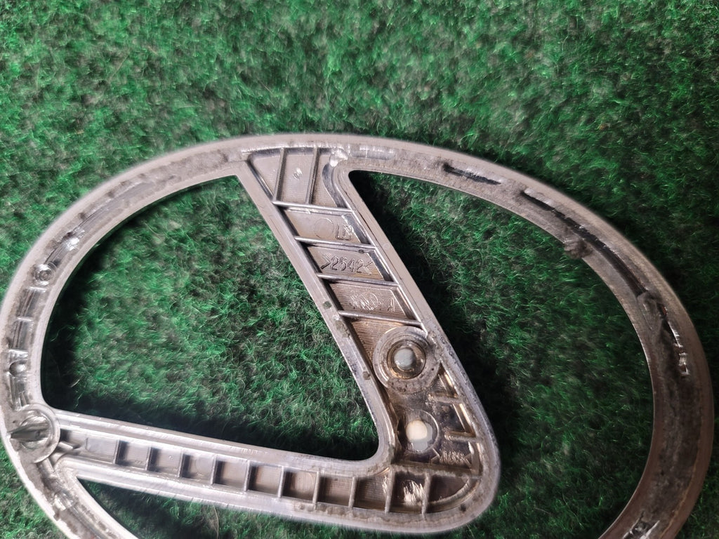 Lexus Rear Trunk Lid Emblem Badge Logo Chrome 2542 OEM Used 5S2