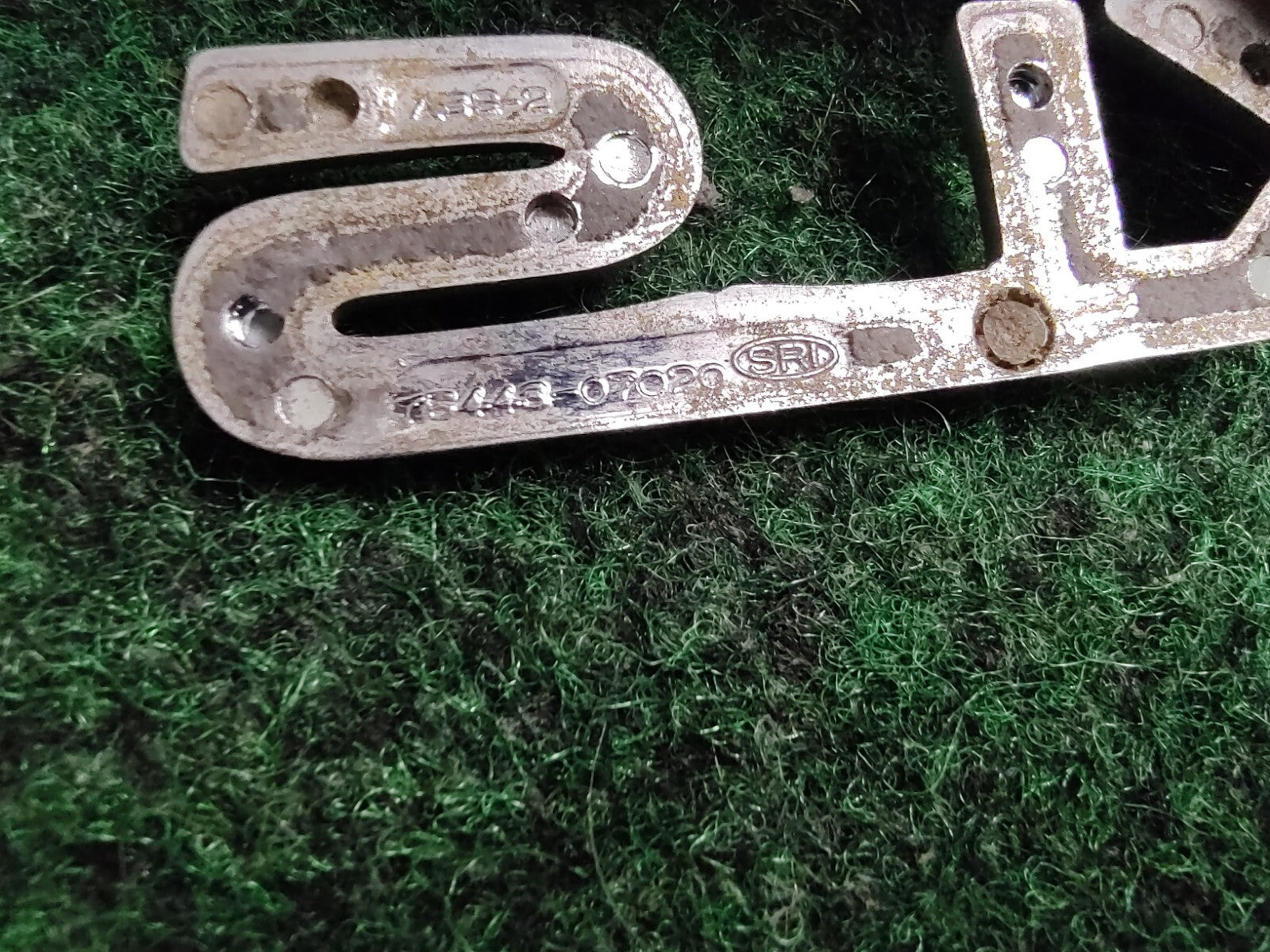 TOYOTA XLS REAR CHROME EMBLEM LOGO BADGE SIGN SYMBOL Name Plate 1S5