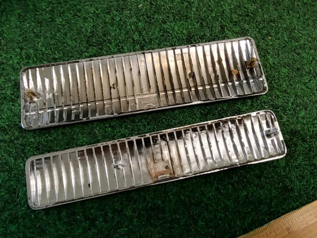 FORD OEM F-150 Front Fender  Emblem Badge Nameplate LARIAT 5.4 Triton 3M1